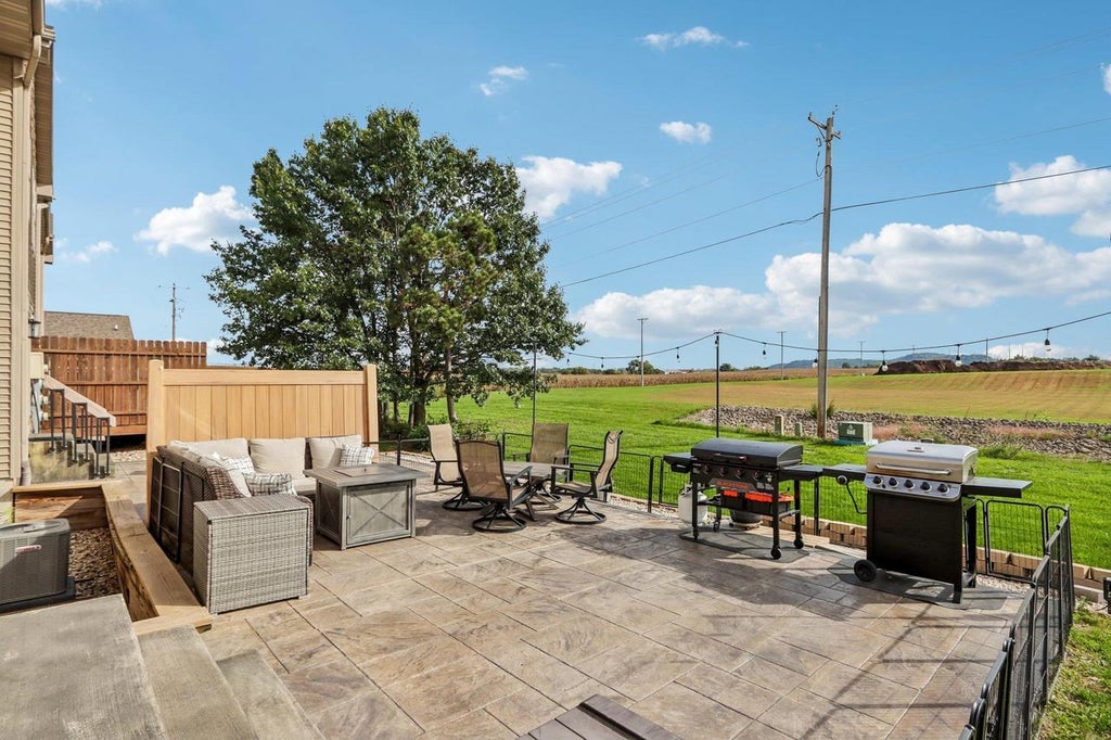 Photo of 1026 20th STREET #4, Prairie Du Sac, WI 53578 (MLS # 2033388)