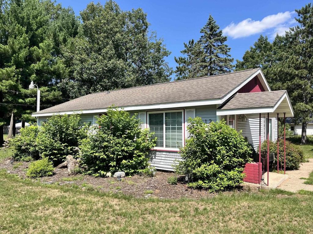 Photo of 212 N Linden STREET, Adams, WI 53910 (MLS # 2027869)