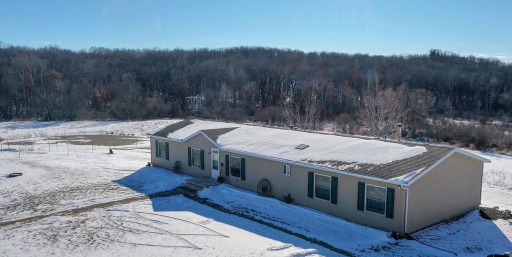 Photo of 2719 Church STREET, Cottage Grove, WI 53527 (MLS # 2015704)