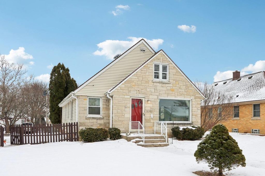 Photo of 3040 N 83rd STREET, Milwaukee, WI 53222 (MLS # 2016047)