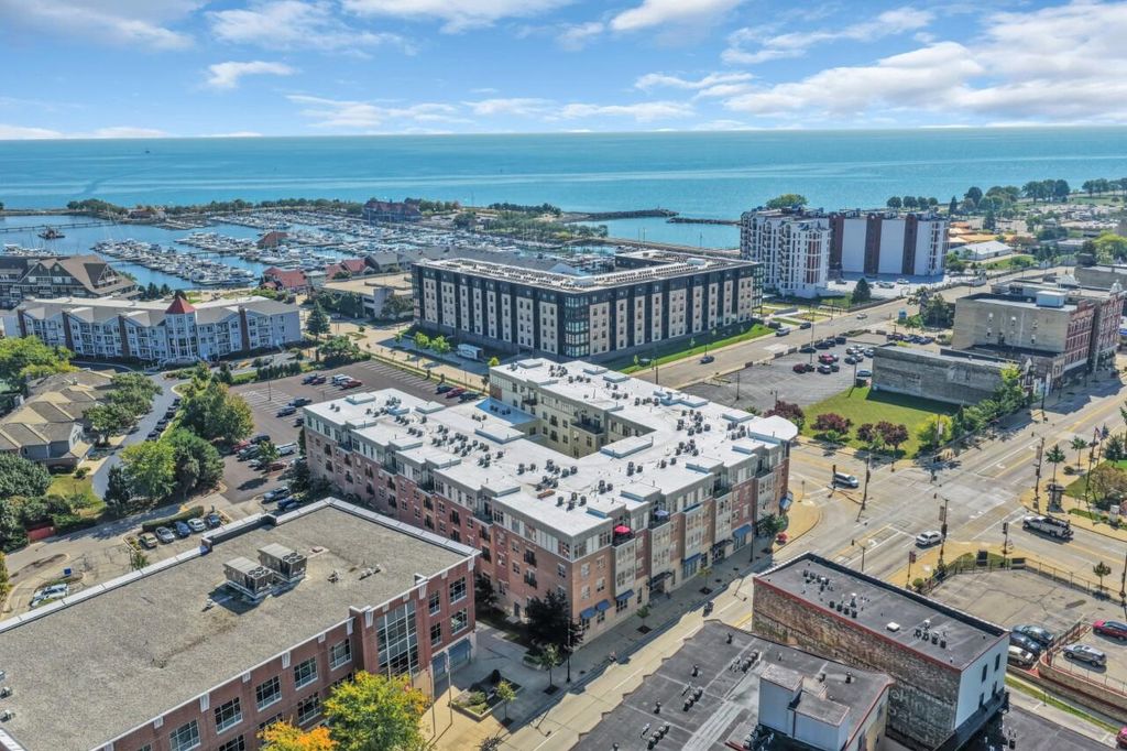 Photo of 141 Main STREET #429, Racine, WI 53403 (MLS # 1936031)