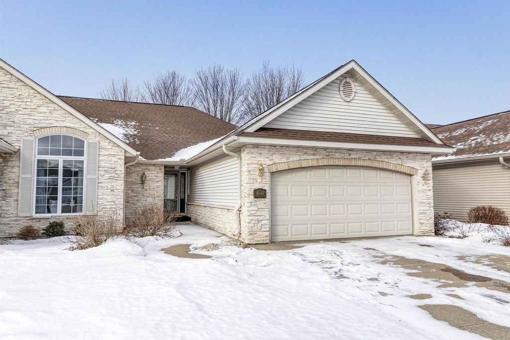 Photo of 4640 Ridgeview COURT, Wisconsin Rapids, WI 54494 (MLS # 22600186)