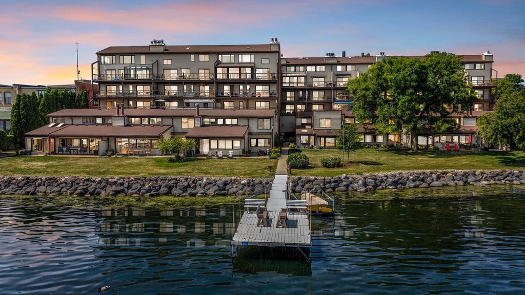 Photo of 404 S Blount STREET #308, Madison, WI 53703 (MLS # 2025554)