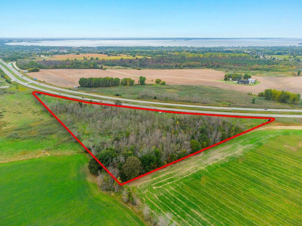 Photo of 3800 Sturgeon Bay ROAD, Green Bay, WI 54229 (MLS # 50325728)