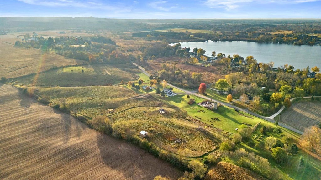 Photo of Lot 4 W Waterford ROAD, Hartford, WI 53027 (MLS # 1984041)