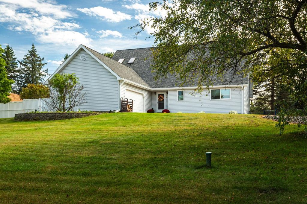 Photo of W7563 St Croix AVENUE, Holmen, WI 54636 (MLS # 1938551)