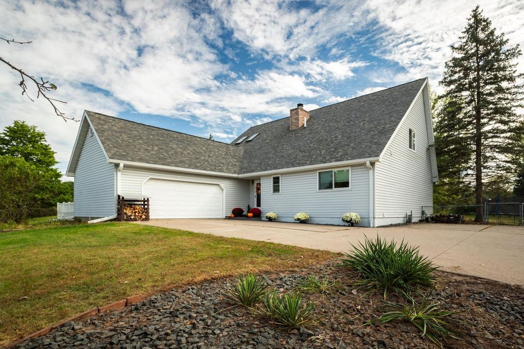 Photo of W7563 St Croix AVENUE, Holmen, WI 54636 (MLS # 1938551)