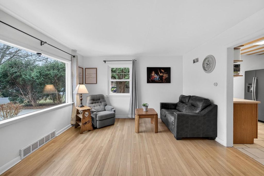 Photo of 5207 Shore Acres ROAD, Monona, WI 53716 (MLS # 2018692)