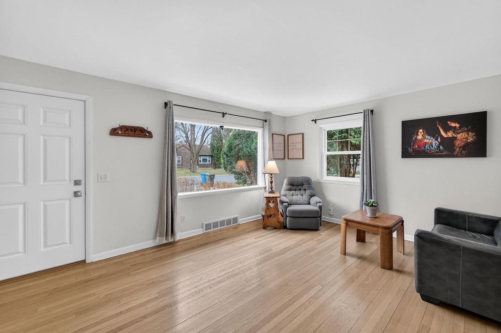 Photo of 5207 Shore Acres ROAD, Monona, WI 53716 (MLS # 2018692)