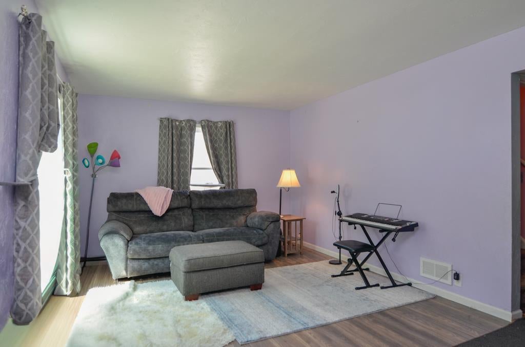 Photo of 816 E Harrison STREET, Appleton, WI 54915 (MLS # 50329937)