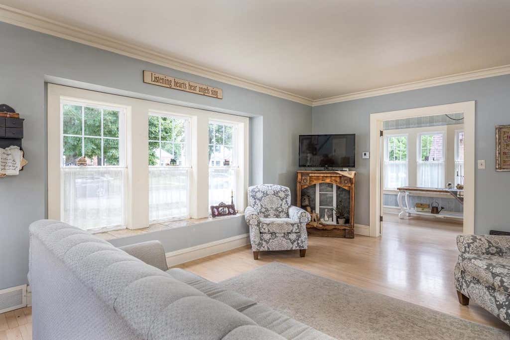 Photo of 733 S Mueller STREET, Appleton, WI 54914 (MLS # 50330509)