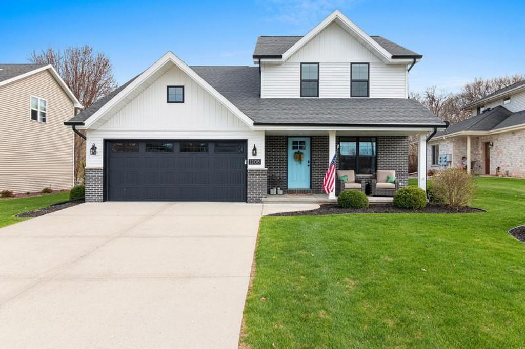 Photo of 1108 Heyerdahl HEIGHTS, Hobart, WI 54115 (MLS # 50324487)