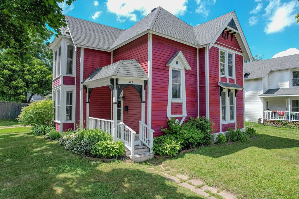 Photo of 523 Kilbourn AVENUE, Tomah, WI 54660 (MLS # 2026807)