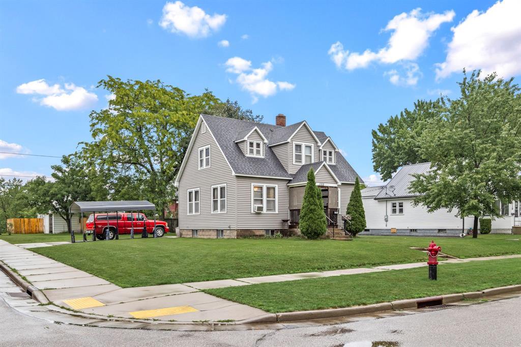 Photo of 1702 Altoona AVENUE, Eau Claire, WI 54701 (MLS # 1602177)