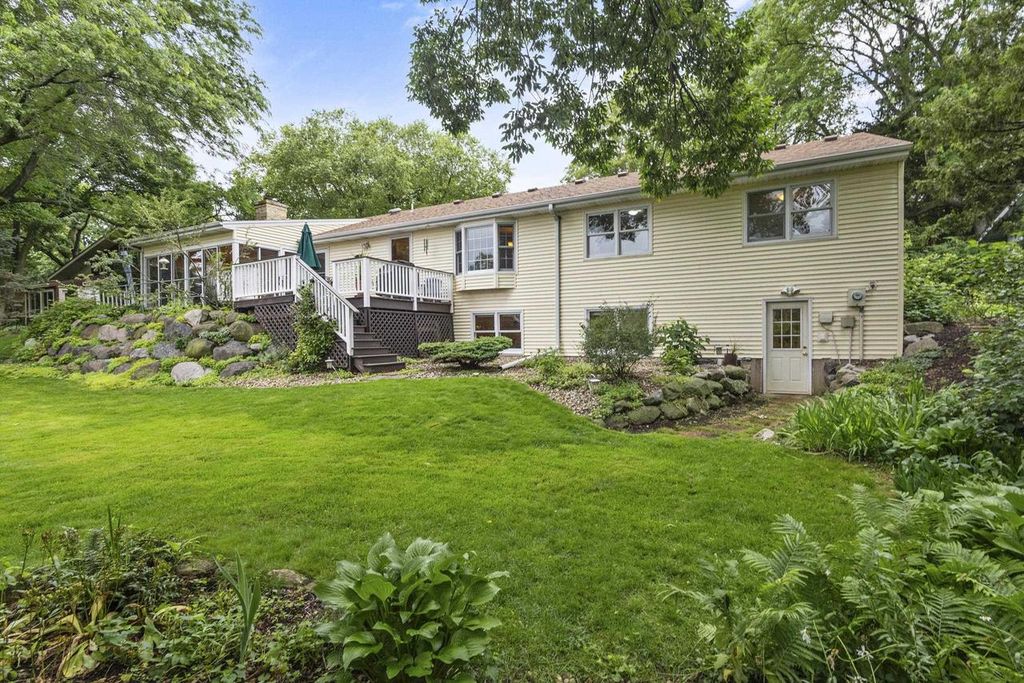 Photo of 6513 Gettysburg DRIVE, Madison, WI 53705 (MLS # 2021735)