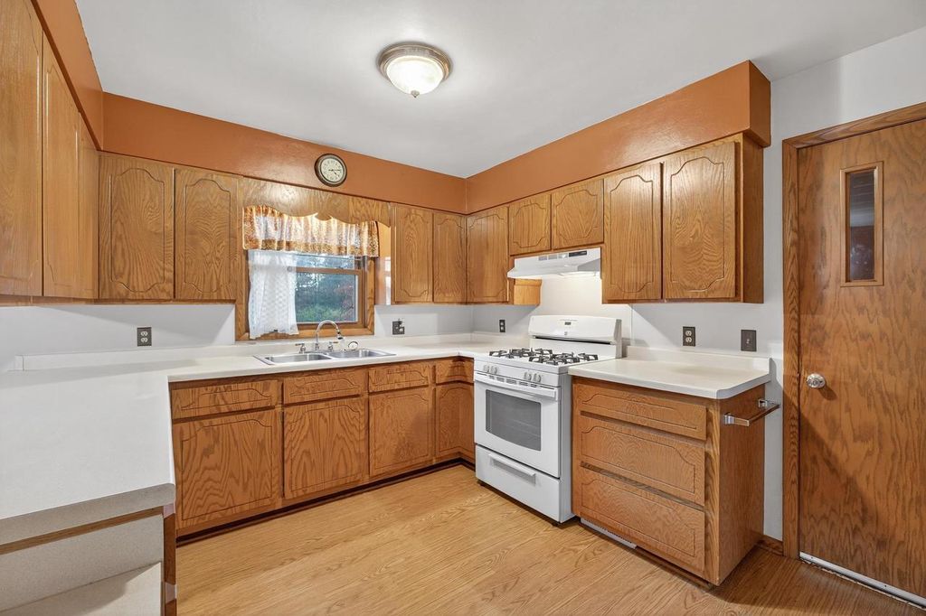 Photo of 6940 Fairview LANE, Wisconsin Rapids, WI 54494 (MLS # 22505264)