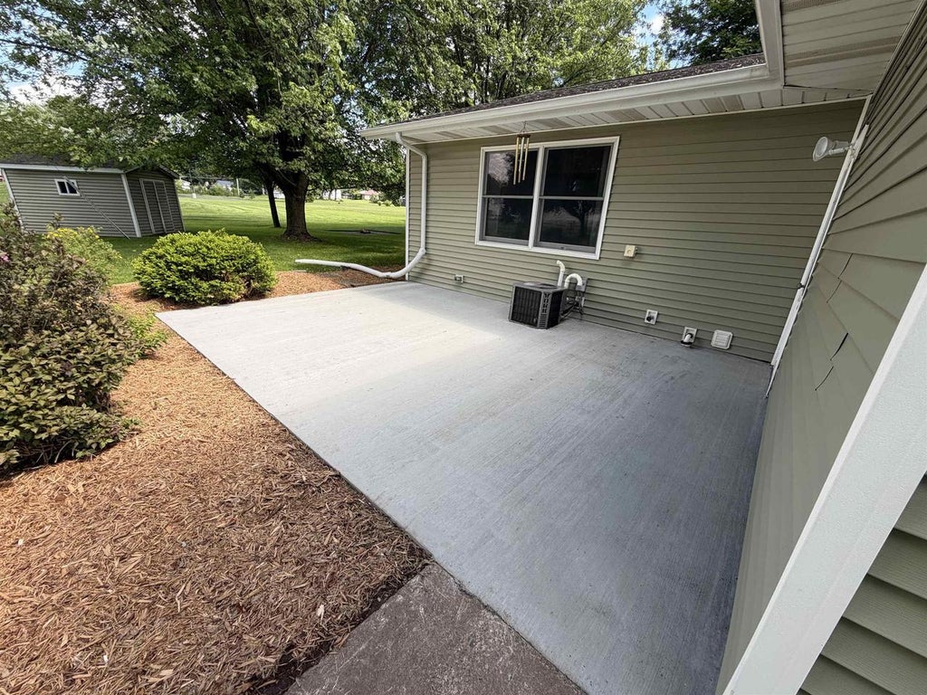 Photo of 106 S 6th STREET, Colby, WI 54421 (MLS # 22602943)