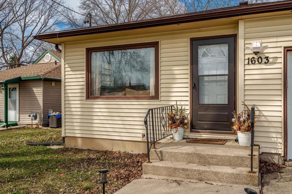 Photo of 1603 Lowell STREET, Janesville, WI 53545 (MLS # 2019036)