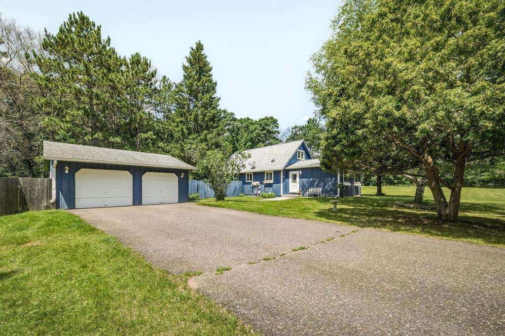 Photo of 1120 Bauer AVENUE, Eau Claire, WI 54703 (MLS # 1603240)