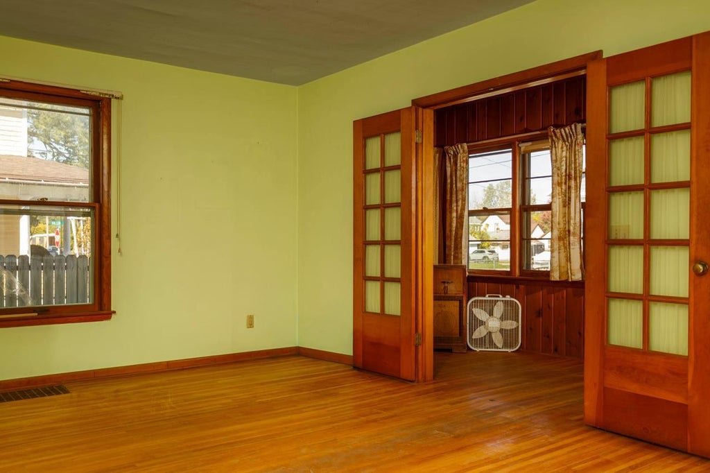 Photo of 606 S Franklin STREET, Janesville, WI 53548 (MLS # 2034758)