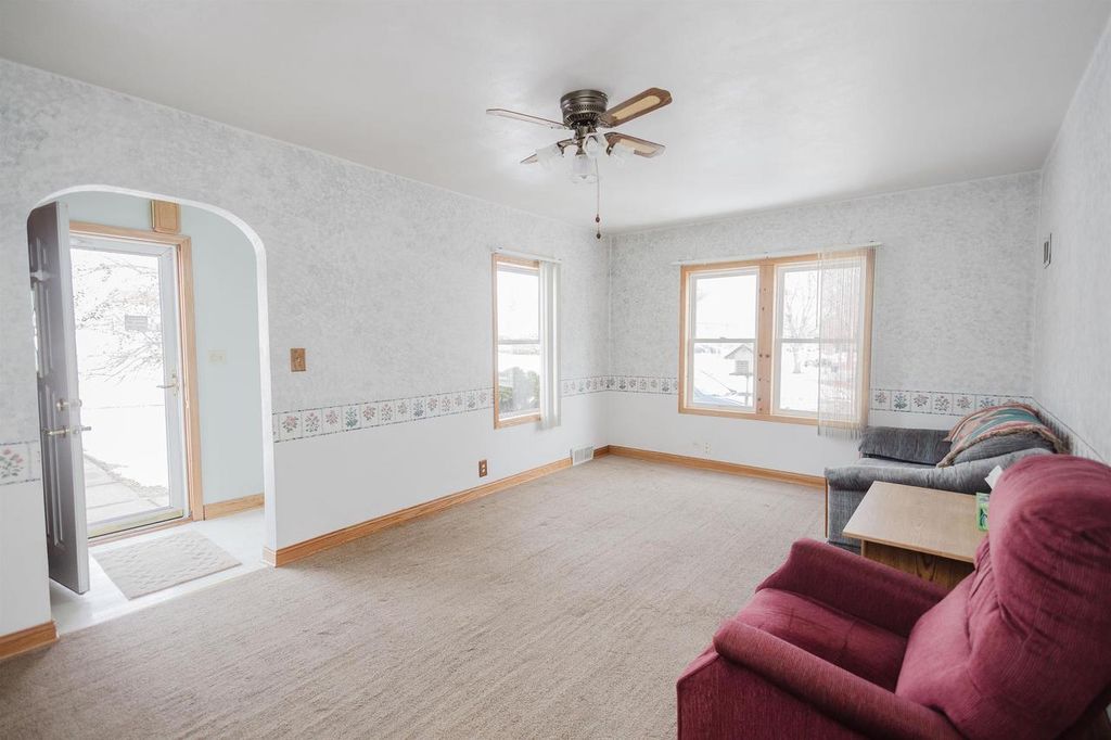 Photo of 327 W Merrimac STREET, Dodgeville, WI 53533 (MLS # 2014393)