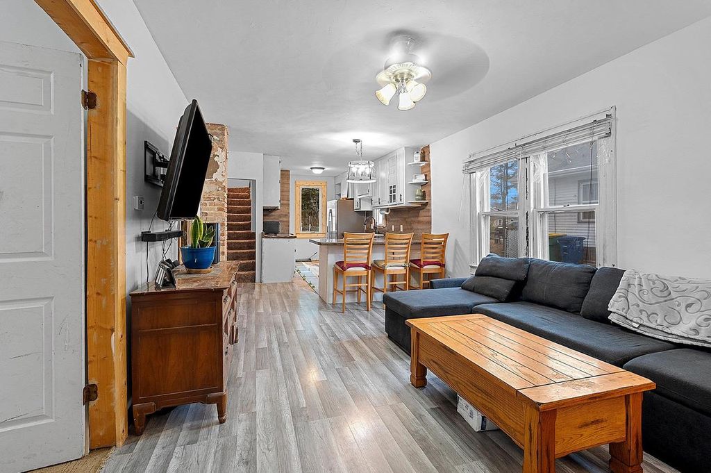 Photo of 1571 Kimball STREET, Green Bay, WI 54301 (MLS # 50318704)