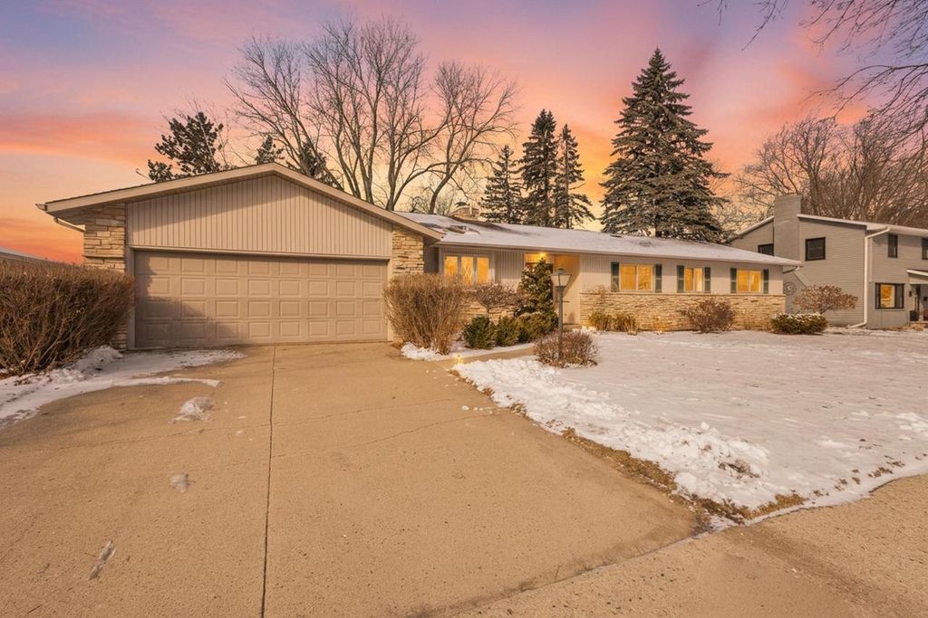 Photo of 1100 Newbury STREET, Ripon, WI 54971 (MLS # 2015567)