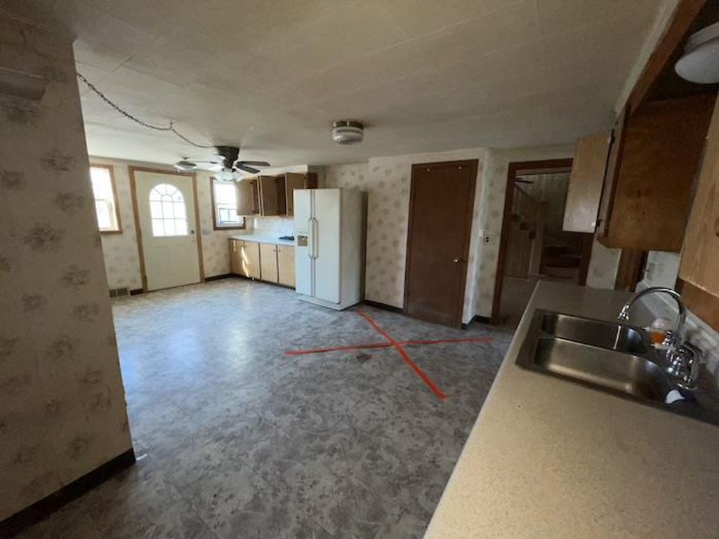 Photo of 4310 Broadway STREET, Manitowoc, WI 54220 (MLS # 50323656)