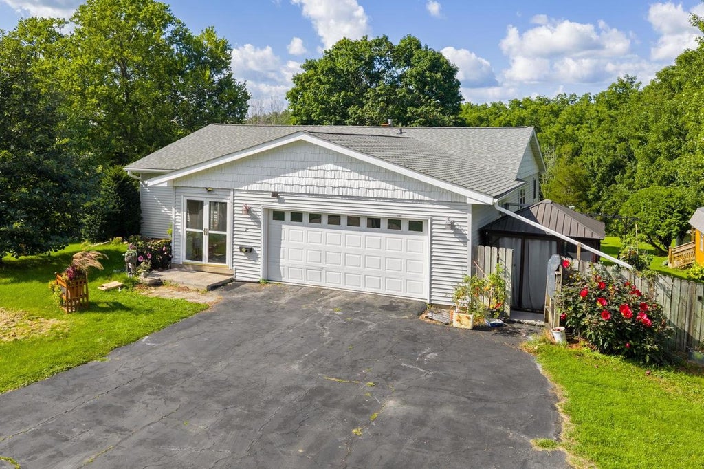 Photo of 7 Parkwood DRIVE, Lancaster, WI 53813 (MLS # 2030950)