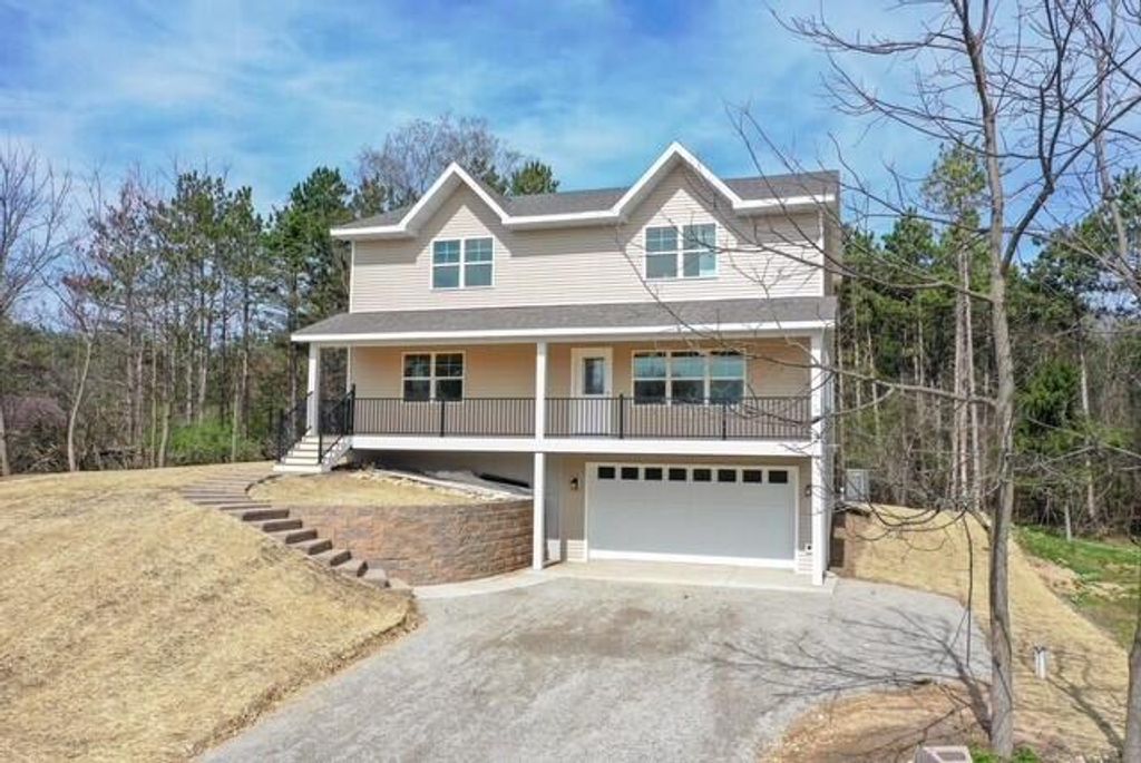 Photo of N7437 Grand View DRIVE, Whitewater, WI 53190 (MLS # 1958485)