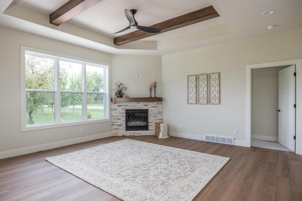 Photo of N9095 Southtowne DRIVE, Menasha, WI 54952 (MLS # 50328901)