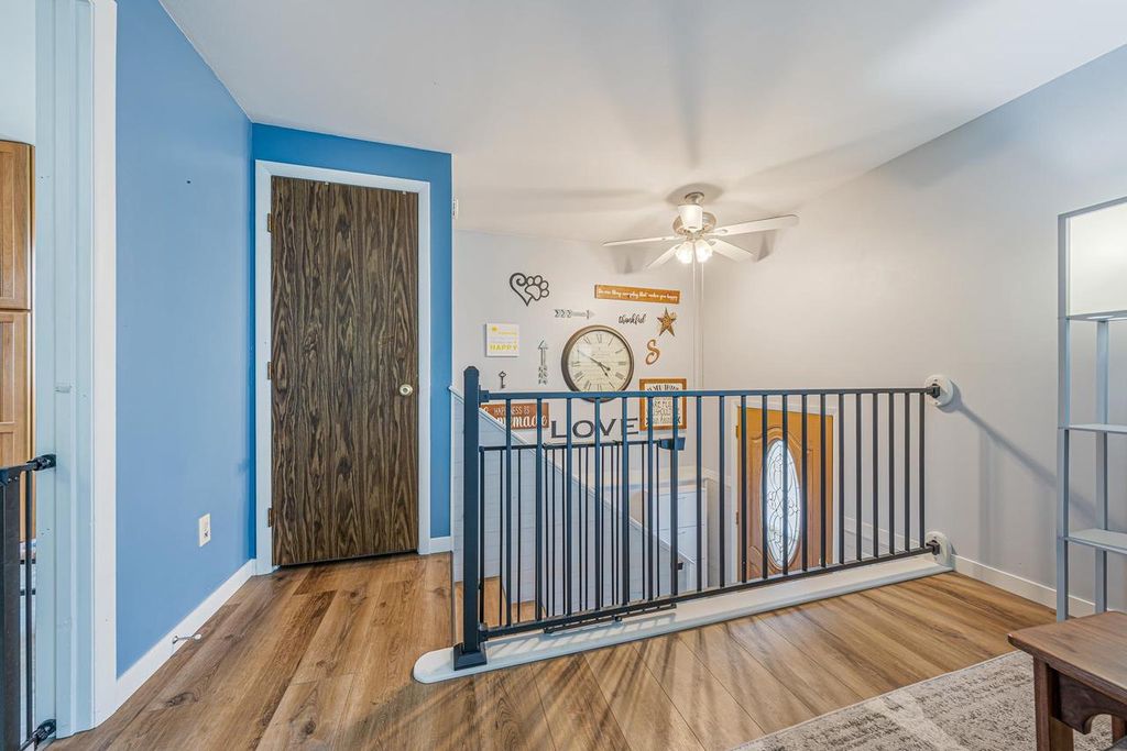 Photo of 827 Heritage TRAIL, Oshkosh, WI 54904 (MLS # 50323469)