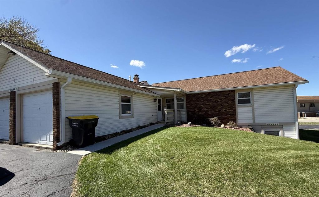 Photo of 401 Butts AVENUE #1D, Tomah, WI 54660 (MLS # 2020973)