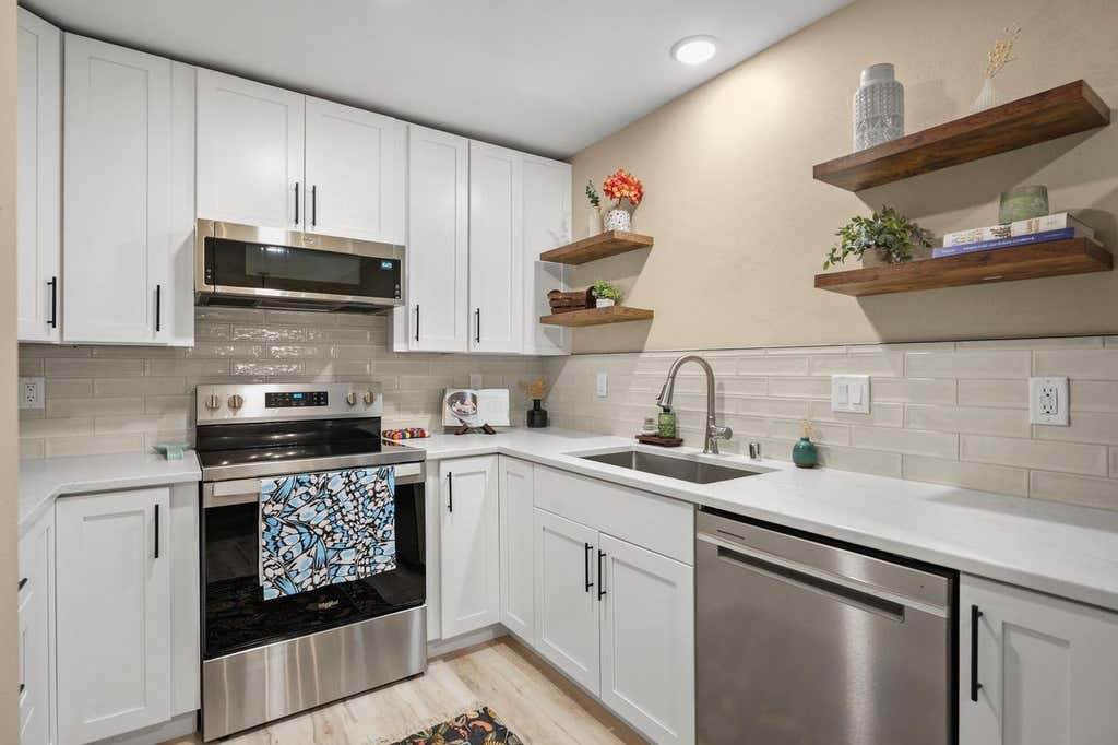 Photo of 4426 White Aspen ROAD, Madison, WI 53707 (MLS # 2026713)