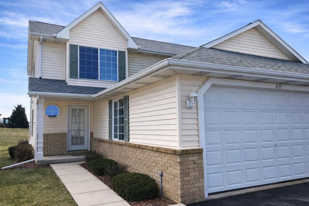 Photo of 1133 Ellys WAY, Slinger, WI 53086 (MLS # 1958007)