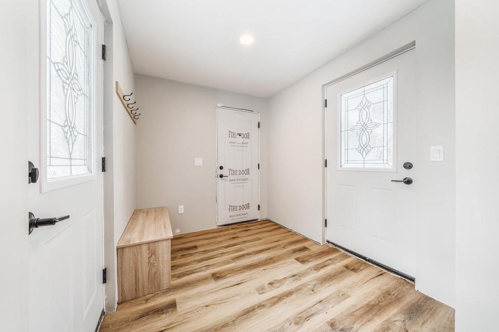 Photo of 720 Oak STREET, Winneconne, WI 54986 (MLS # 50319161)