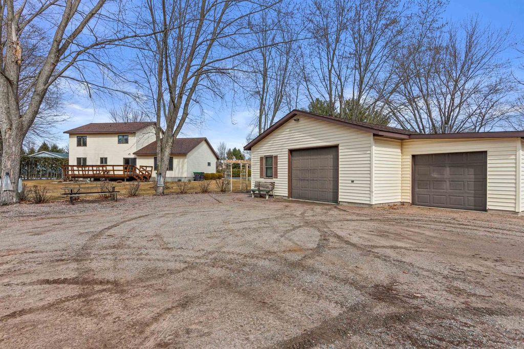 Photo of 751 Karberg LANE, Port Edwards, WI 54469 (MLS # 22600970)