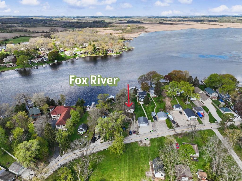 Photo of 6602 Channel ROAD, Waterford, WI 53185 (MLS # 1960599)