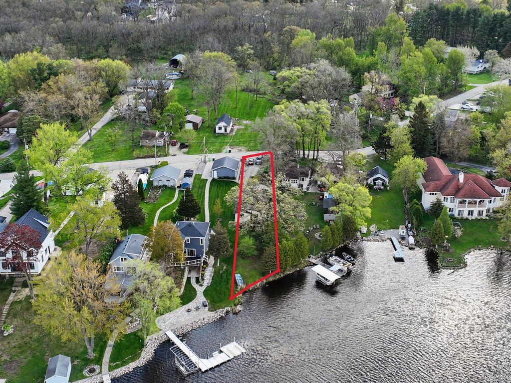 Photo of 6602 Channel ROAD, Waterford, WI 53185 (MLS # 1960599)