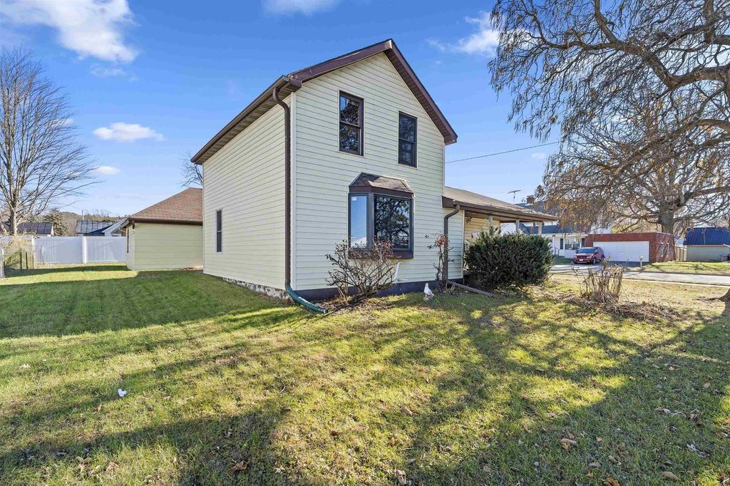 Photo of 330 Mill STREET, Manawa, WI 54949 (MLS # 50318453)