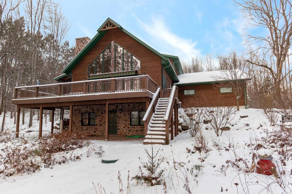 Photo of W16931 Thorn Apple DRIVE, Wittenberg, WI 54499 (MLS # 22505593)