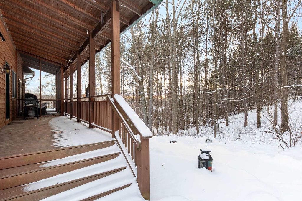 Photo of W16931 Thorn Apple DRIVE, Wittenberg, WI 54499 (MLS # 22505593)