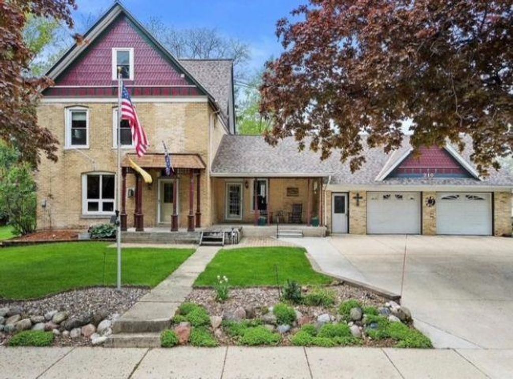 Photo of 210 S Milwaukee STREET, Theresa, WI 53091 (MLS # 50319128)