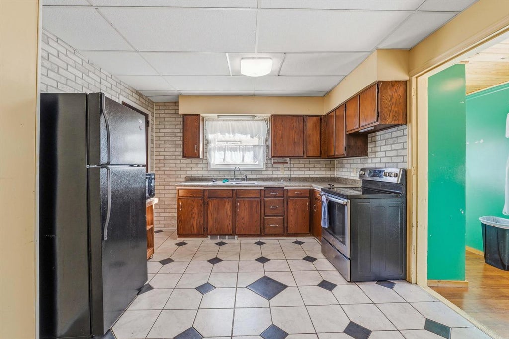 Photo of 812 Fond du Lac STREET, Mount Calvary, WI 53057 (MLS # 50333610)