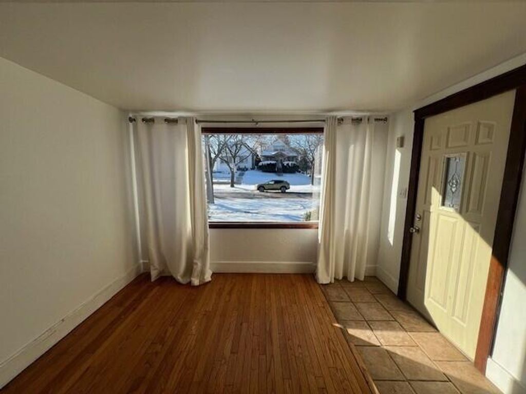 Photo of 602 S Oak Park COURT, Milwaukee, WI 53214 (MLS # 1947965)