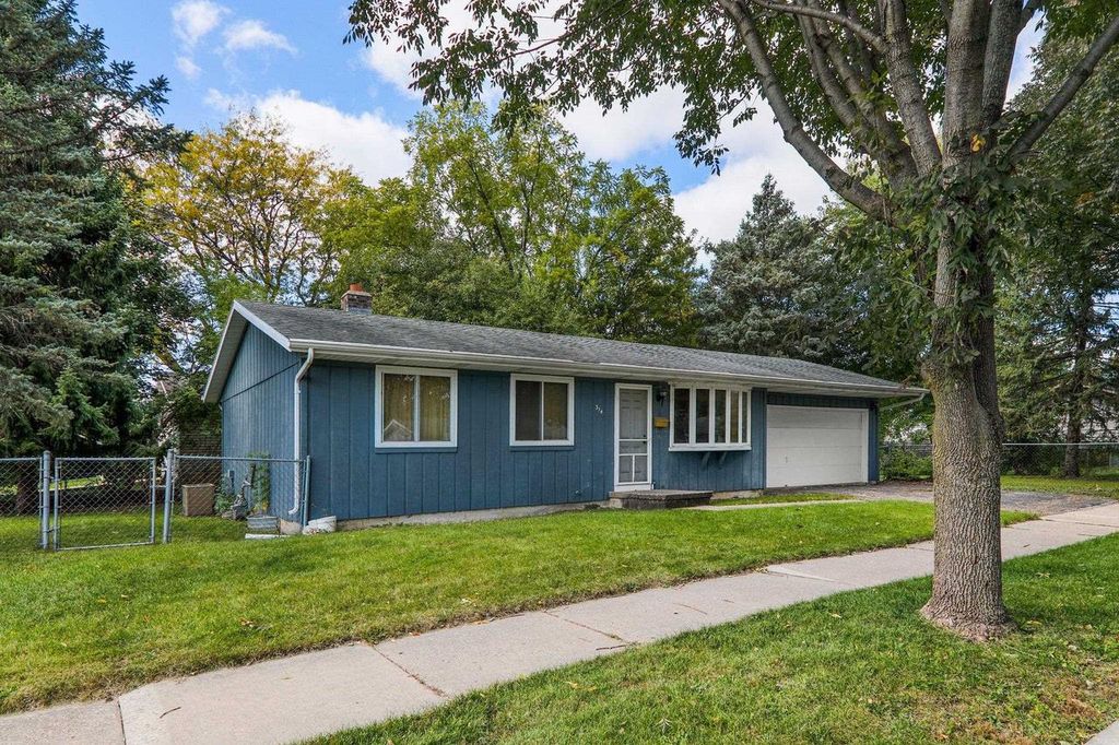 Photo of 27030 97th STREET, Trevor, WI 53179 (MLS # 1944979)