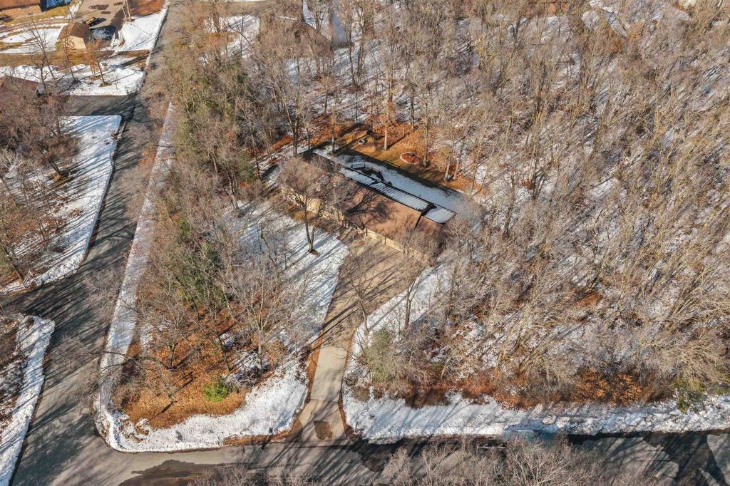 Photo of 5570 Applewood COURT, Stevens Point, WI 54482 (MLS # 22600841)