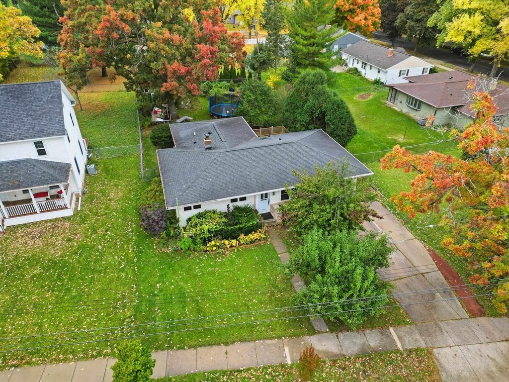 Photo of 1718 Reetz ROAD, Madison, WI 53711 (MLS # 2011068)