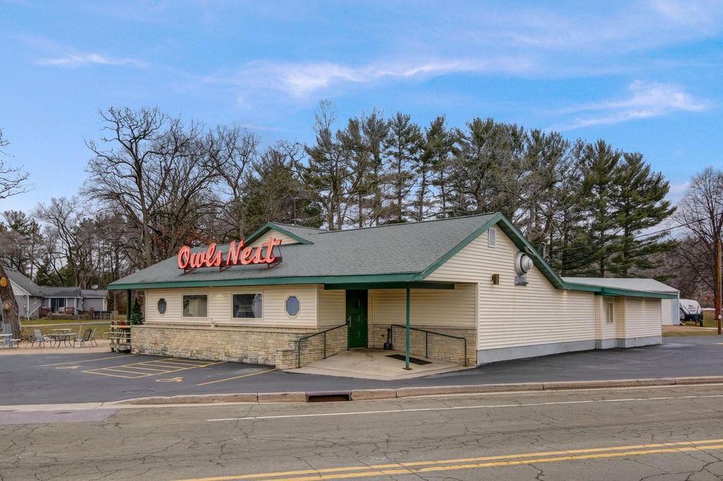 Photo of 617 E North STREET, Poynette, WI 53955 (MLS # 2023307)