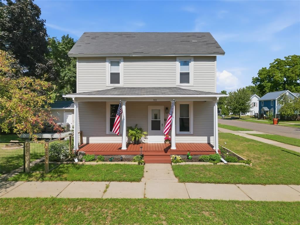 Photo of 322 Court STREET, Chippewa Falls, WI 54729 (MLS # 1604929)